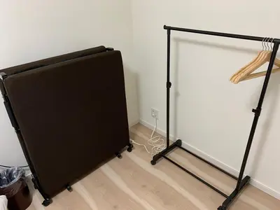 a sliding glass door in a room at \u30a2\u30f3\u30c9\u30b9\u30c6\u30a4\u4e0a\u9ad8\u75302\u4e01\u76ee in Tokyo