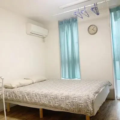 Shinjuku 新宿徒步圈!西新宿!都厅!新宿中央公园!2分钟步行到地铁!高速无限制网络!精致公寓Autolock!104