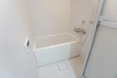 a bathroom with a sink and a shower at \u5929\u7a7a\u6811\u8fd1\u5728\u54ab\u5c3a! \u6d45\u8349\u79cb\u53f6\u539f\u5708\u5185! \u6700\u8fd1\u5730\u94c1\u6b65\u884c3\u5206\u949f! Near Skytree Asakusa!station 3 mins walk !\u5e72\u6e7f\u5206\u79bb! \u667a\u80fd\u9a6c\u6876! \u9ad8\u901f\u65e0\u9650\u5236\u7f51\u8def! 3LDK! Skytree in Tokyo