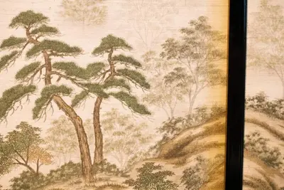 a curtain with a drawing of palm trees on it at 【70平米 長期予約大歓迎】6LDK/日本家屋貸切/大人数で寛げる空間 in Tokyo