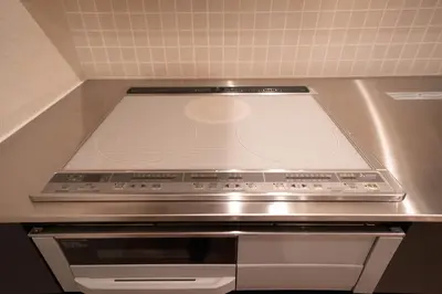 a stove top in a kitchen with a counter top at SHITAMACHI PLACE TOKYO in Tokyo
