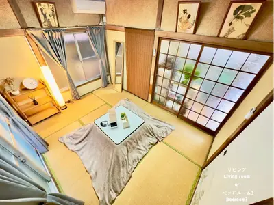 an overhead view of a room with a table and window at 7\u6642IN19\u6642OUT # \u6c60\u888b\u738b\u5b50\u8d64\u7fbd\u99c5\u7121\u6599\u9001\u8fce # \u4e0a\u91ce\u99c514\u5206 # \u65e5\u66ae\u91cc\u99c510\u5206 # \u4e00\u68df\u8cb8\u5207 # \u6700\u59277\u540d A # 7 00 IN19 00 OUT # Free pick up Ikebukuro Oji and Akabane Stations # 14 min to Ueno # 10 min to Nippori # Whole house rental # Max 7 # A in Tokyo