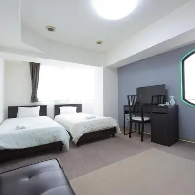 Hirojo Building 203
