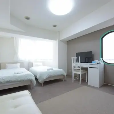 Hirojo Building 203