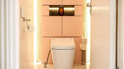 a small bathroom with a toilet in a room at Reimi Mondo601 in Tokyo