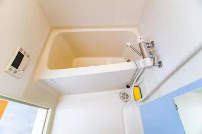a bathtub in the ceiling of an rv at KYARA Hotel \u4e80\u6238402 in Tokyo