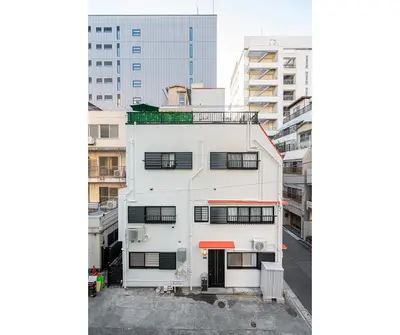 an overhead view of a white building in a city at \u66255GWifi TokyoDome\u7687\u5c451km\u301c RoofGarden \u4e0a\u91ce\u79cb\u8449\u539f\u9280\u5ea7\u6771\u4eac2km\uff5e\u90fd\u5fc3 in Tokyo