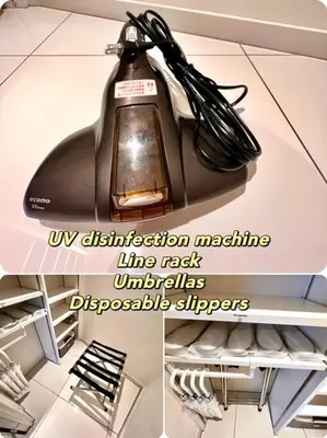 a light hanging from a ceiling in a room at \u30a2\u30f3\u30c9\u30b9\u30c6\u30a4\u58a8\u75303\u4e01\u76ee in Tokyo