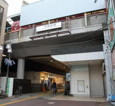 a train station with people walking under an overpass at [Newly built condominium for rent! ] 5 minutes wal - Vacation STAY 98142v in Tokyo