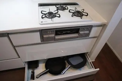 a stove top oven sitting on top of a cabinet at L\uff06L\uff08Love\uff06Life\uff09 in Tokyo