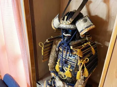 a statue of a samurai wearing a helmet at Max12PPL!7m walk from station!Japan style house! in Tokyo