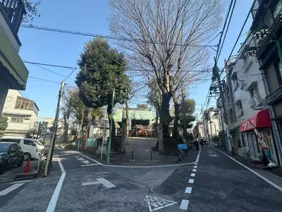 an empty street with a crosswalk in the middle at miyabi 4 - \u96c5 4 in Tokyo
