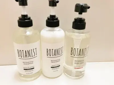 three bottles of bathroom products sitting on a counter at Shinjuku, Hatsudai Sta 7min walk,PS5,Switch,Wi-Fi in Tokyo