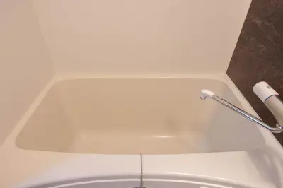 a bath tub with a faucet on top of it at \u30b8\u30a7\u30df\u30cb\u30b9\u6c60\u888b303 in Tokyo