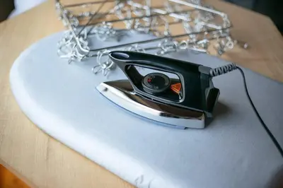 a small camera sitting on top of a table at \u3077\u3075\u304b\u6771\u5411\u5cf63 in Tokyo