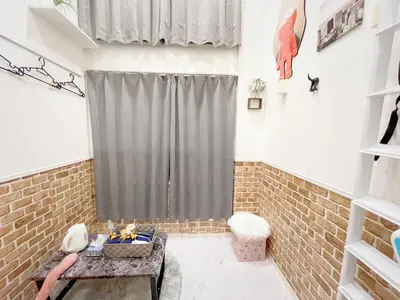 a bathroom with a shower with a gray curtain at \u5c71\u624b\u7dda\u65b0\u5927\u4e45\u4fdd\u99c508 in Tokyo