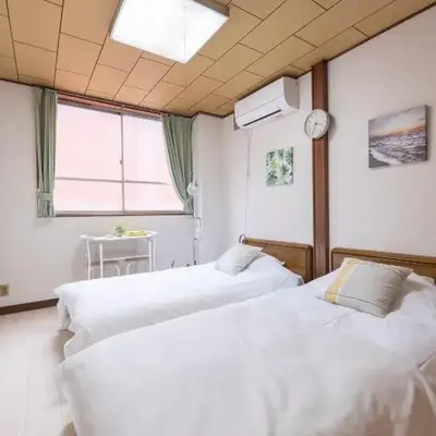 Higashi Komagata Building 2F3F HK23