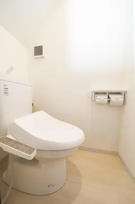 a bathroom with a white toilet in a room at 49, Yotsugi 2, Entire house for rent, \u56db\u3064\u67282 in Tokyo
