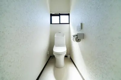 a bathroom with a white toilet in a room at 84-3, Shiomi 201, Entire room for rent, \u6f6e\u898bB201 in Tokyo