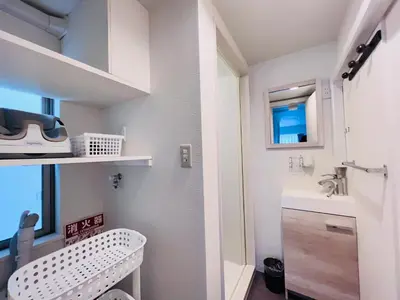 a small bathroom with a sink and a mirror at new open shinjuku house SJ0430 in Tokyo