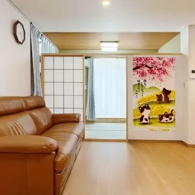 WE Hotel Family House