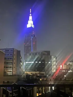 a city skyline with a tall building in the background at ShibuyaYoyogi Shinjuku 8psn 70sqm New Apartment Maisonette in Tokyo