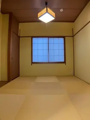an empty room with a large window and a ceiling at Senzoku 21 - Vacation STAY 69137v in Tokyo