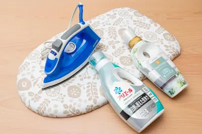 a plate with a bottle of tooth paste and a toothbrush at Asakusa and Ueno Area, 2 Minutes to Iriya Station, Very Convenient in Tokyo