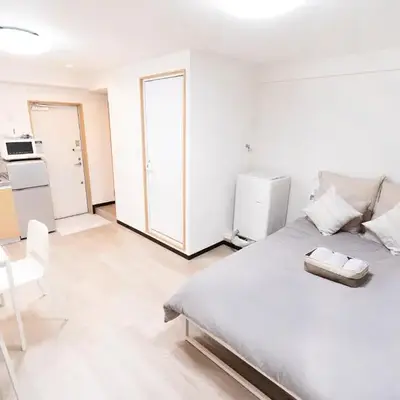 CG Charming Guesthouse in the Heart of Okubo 丶Steps to Metro and Convenient Travel! YoE4