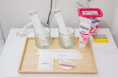 two glasses on a tray on a table at \u65b0\u5bbf16 Shinjuku16 in Tokyo