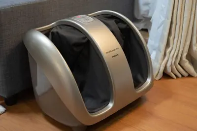 a toaster oven sitting on top of a wooden floor at Shibuya Center Street 4 minutes direct access to Shinjuku and Harajuku and Omotesando in Tokyo