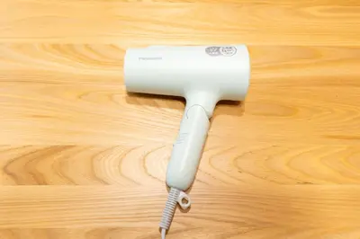 a electric hair drier on a wooden floor at \u4e00\u68df\u8cb8\u5207 \u99d2\u8fbc\u30d5\u30eb\u30ea\u30ce\u30d9\u30fc\u30b7\u30e7\u30f3\u53e4\u6c11\u5bb6 Switch\u4ed8\u304d \u6c60\u888b\u65b0\u5bbf\u6e0b\u8c37\u79cb\u8449\u539f in Tokyo