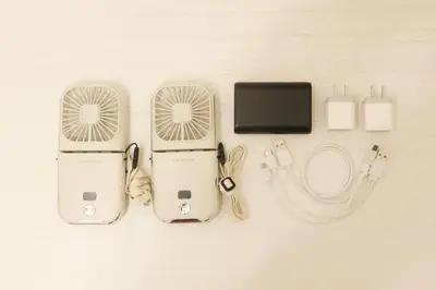 a bunch of electronic devices sitting on a wall at \u30bb\u30f3\u30c8\u30ec\u30a4\u62bc\u4e0a\u30ce\u30fc\u30b9 101 in Tokyo