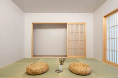 a room with two baskets and a room with a closet at Sunny Heights 101 - Vacation STAY 27017v in Tokyo