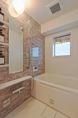 a bathroom with a bath tub and a window at V Close to Shinjuku Kabukicho Korean Town FrWIFI F in Tokyo