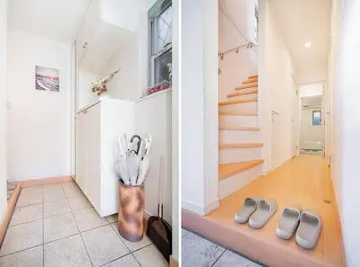a hallway with stairs and a vase filled with pens at new open \u8cb8\u5207\u4e00\u8ed2\u5bb6 \u65b0\u5927\u4e45\u4fdd\u99c5\u5f92\u6b6913\u5206 \u5927\u4e45\u4fdd\u99c5\u5f92\u6b697\u5206 \u897f\u65b0\u5bbf\u99c5\u5f92\u6b699\u5206 in Tokyo