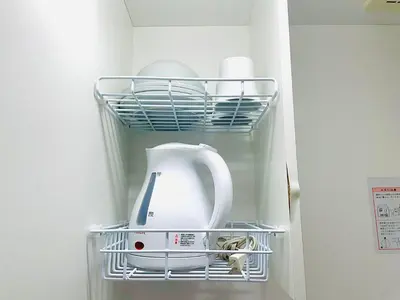 a white mixer is sitting inside of a refrigerator at S1-\u65b0\u5bbf\u6700\u4e2d\u5fc3 \u6771\u65b0\u5bbf\u99c54\u5206-Shinjuku center 4 mins to ST Max 4P \u76f4\u8fbe\u65b0\u5bbf \u6e0b\u8c37 \u8868\u53c2\u9053 \u6c60\u888b \u4e0a\u91ce \u4ee3\u4ee3\u6728 \u9280\u5ea7 \u539f\u5bbf in Tokyo