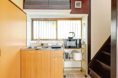 a small kitchen with a sink and a window at NakakasaiKodateNKK1 in Tokyo