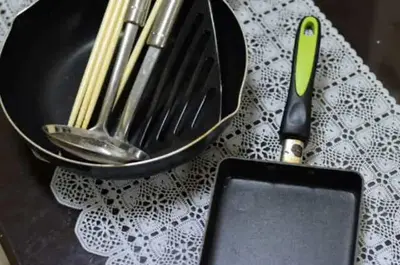 a whisk and a spatula on a table with a cell phone at #5 -\u30a8\u30af\u30bb\u30eb\u6a4b\u7acb103- Entire Unit in Tokyo
