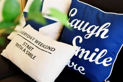 a couple of pillows with the words smash up at #6 -\u30a8\u30af\u30bb\u30eb\u6a4b\u7acb203- Entire Unit in Tokyo