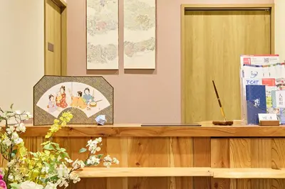 a podium in a room with a picture on the wall at KEYAKIAN Tokyo Nihonbashi in Tokyo