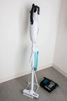 a hair dryer sitting on the floor next to a wall at Casa Stella Tokyo #3 Higashi Shinjuku in Tokyo