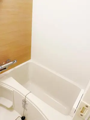 a white bath tub with a faucet in a bathroom at Chill Fortuna Shimokitazawa Tokyo in Tokyo