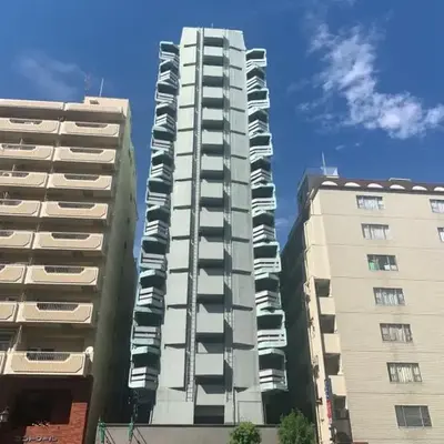Shinjuku Kabuki Youth Hostel#New Sunshine Room#50 second walk from Higashi Shinjuku subway#Automatic locking door at entrance#新宿2