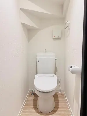 a bathroom with a white toilet in a room at Higashinakano House NN0021 in Tokyo