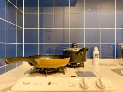 a pan sitting on top of a stove at Pangoo Shinagawa Room 503 - Vacation STAY 00026v in Tokyo