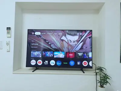 a flat screen tv hanging on a wall at #303WZNET\u6885\u5c4b\u6577\u99c52\u5206\u6a2a\u6d5c\u7fbd\u7530\u7a7a\u6e2f\u90fd\u5fc3\u4fbf\u5229\u5546\u5e97\u88571ldk\u5e83\u3044 in Tokyo
