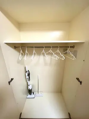 a bathroom with a rack of drying utensils at S,F, Heights - Vacation STAY 18516 in Tokyo
