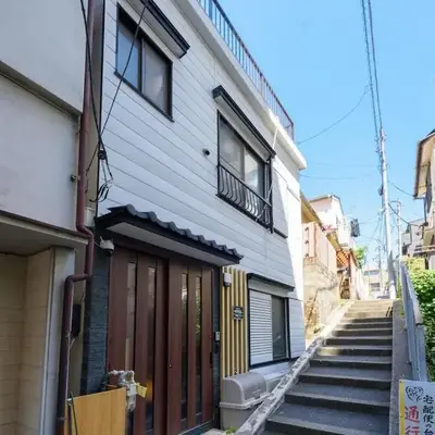 楽逸グループ 新宿御苑 112t