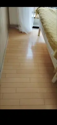 a room with a wooden floor and a bed at 21\u89c2\u666f\u9633\u53f0\u623f \u5927\u7a7a\u95f4\u536b\u6d74\u53a8\u623f \u6d17\u8863\u673a \u8f66\u7ad9\u6b65\u884c3\u5206\u949f \u4e0a\u91ce \u6d89\u8c37 \u8fea\u58eb\u5c3c \u673a\u573a \u5750\u8f66\u76f4\u8fbe in Tokyo